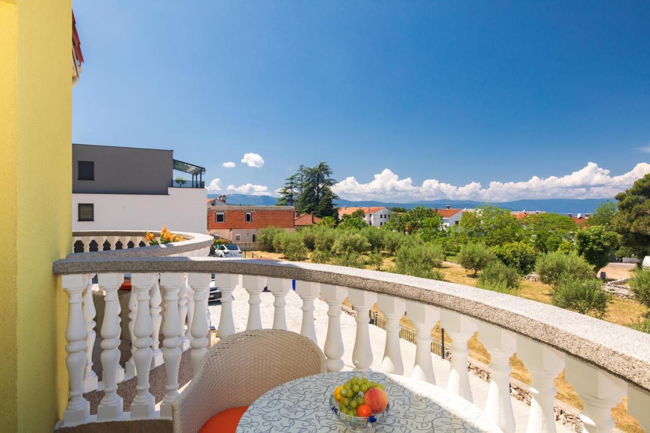 Vila Panorama By El-Pi Tours Malinska Ngoại thất bức ảnh