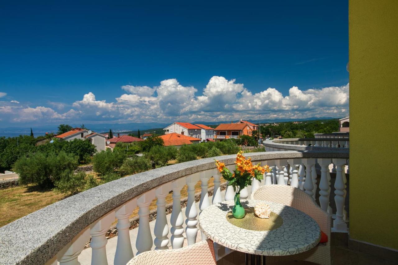 Vila Panorama By El-Pi Tours Malinska Ngoại thất bức ảnh